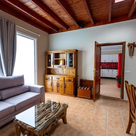 Villa Juan Martin Uga